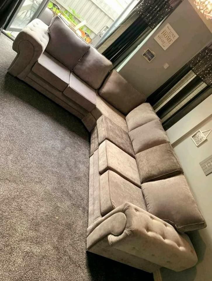 Vegas Chesterfield Fullback Mink 6 Seater Corner Sofa Looks Wish