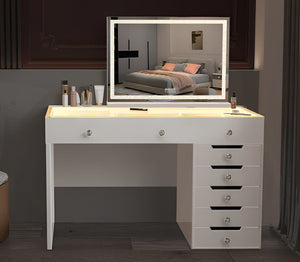 DRESSING ROOM