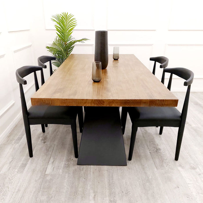 Axel Luxury Fancy Solid Wood Pedestal Base Oak Black Dining Table