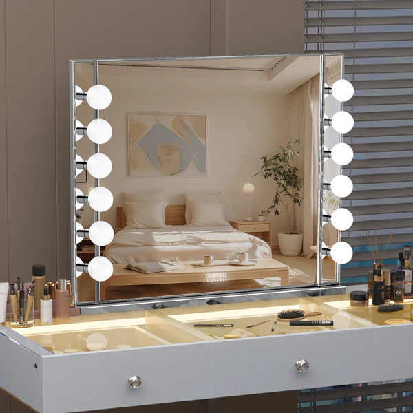 Luxury Ray Chanel Silver Hollywood Vanity Mirror - 12 Dimmable LED Bulbs 3D Mirror Bluetooth Speaker